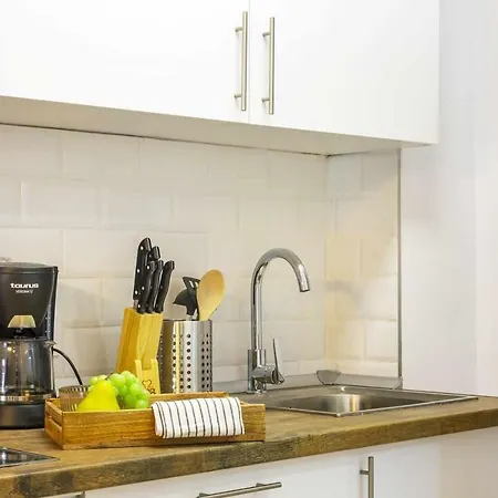 Pink Holidays - Winter By The 아파트