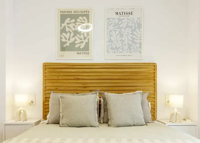 Pink Holidays * טורבייחה