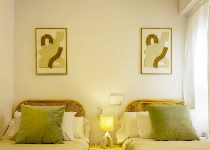 Pink Holidays דירה