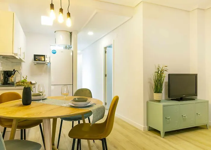 Pink Holidays דירה טורבייחה